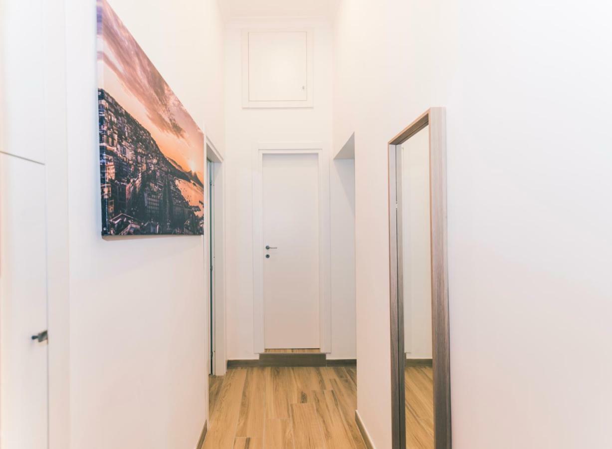 St. Teresa Museum Suites Naples Luaran gambar