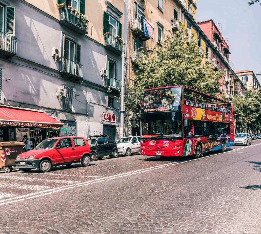 St. Teresa Museum Suites Naples Luaran gambar